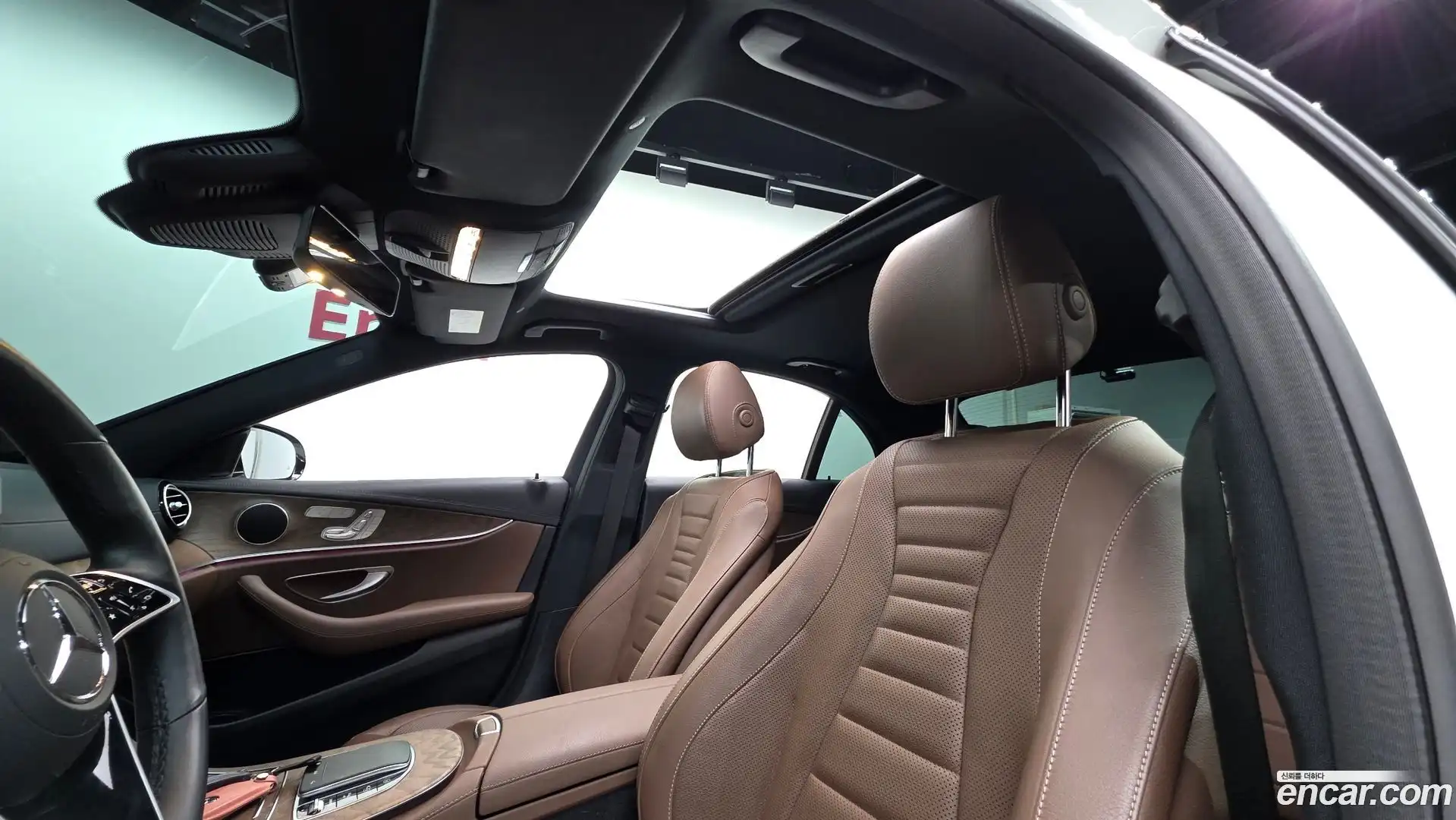 E-Class Mercedes-Benz 2023.7-OPTION-021