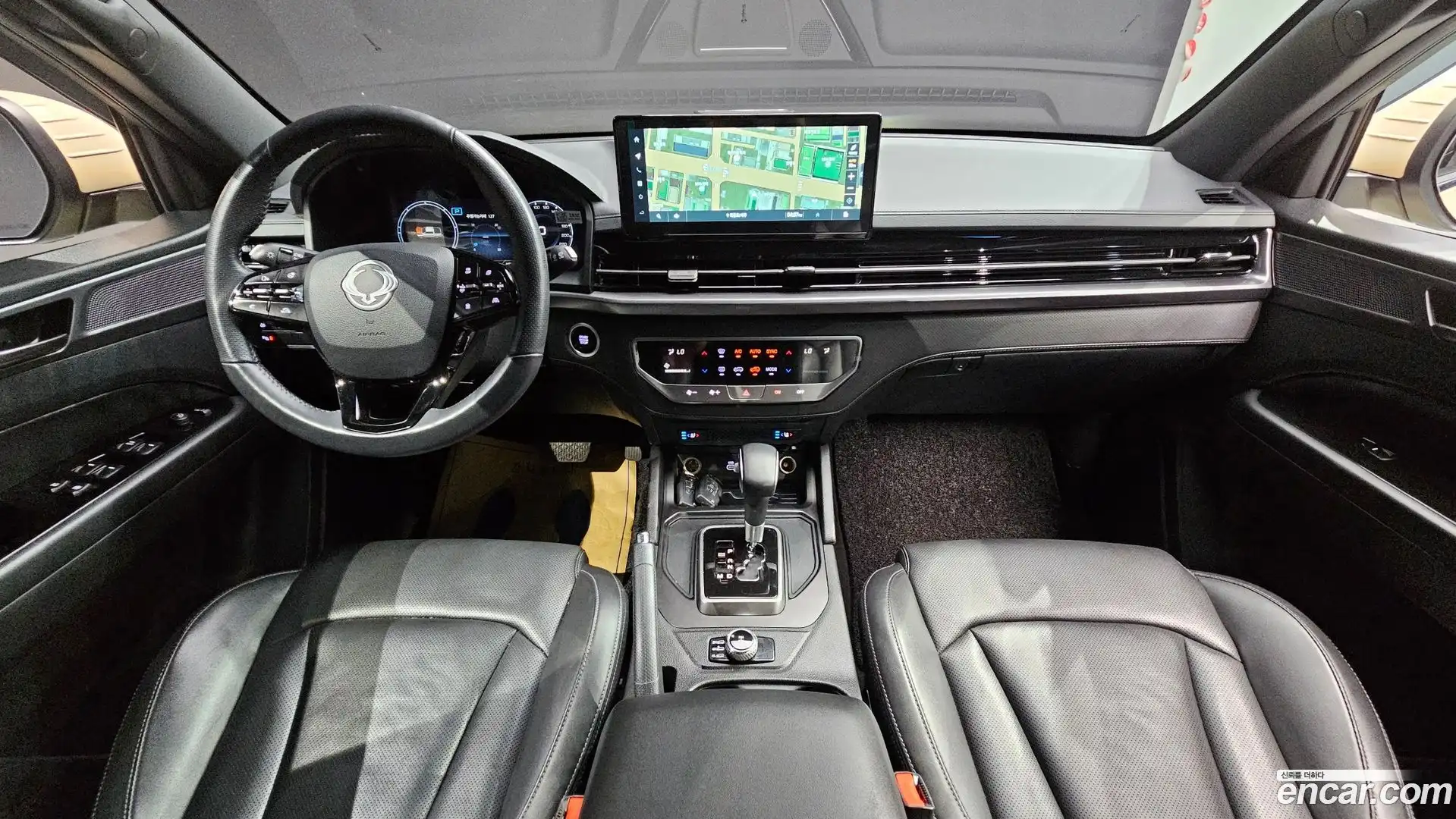 Rexton KG Mobility 2023.10-INNER-007