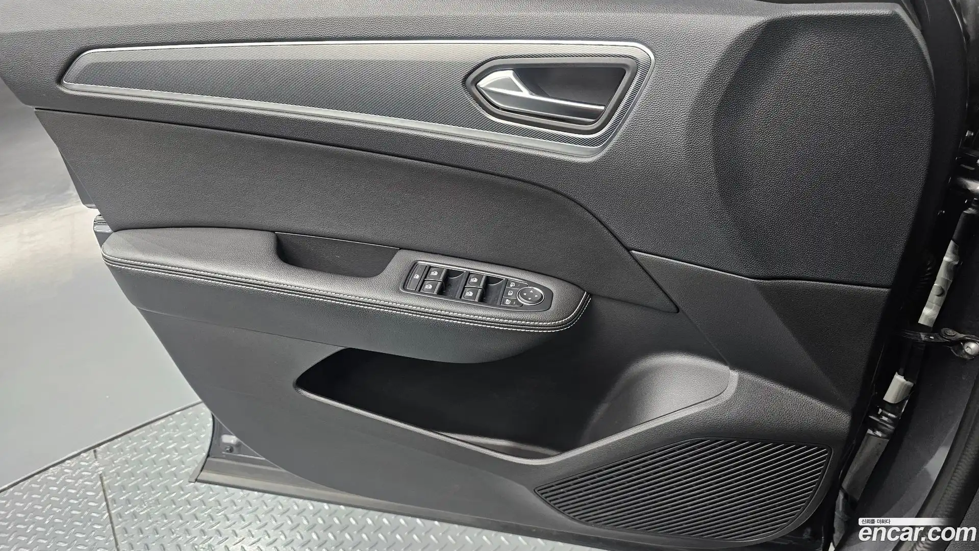 XM3 Renault Korea 2021.11-INNER-034