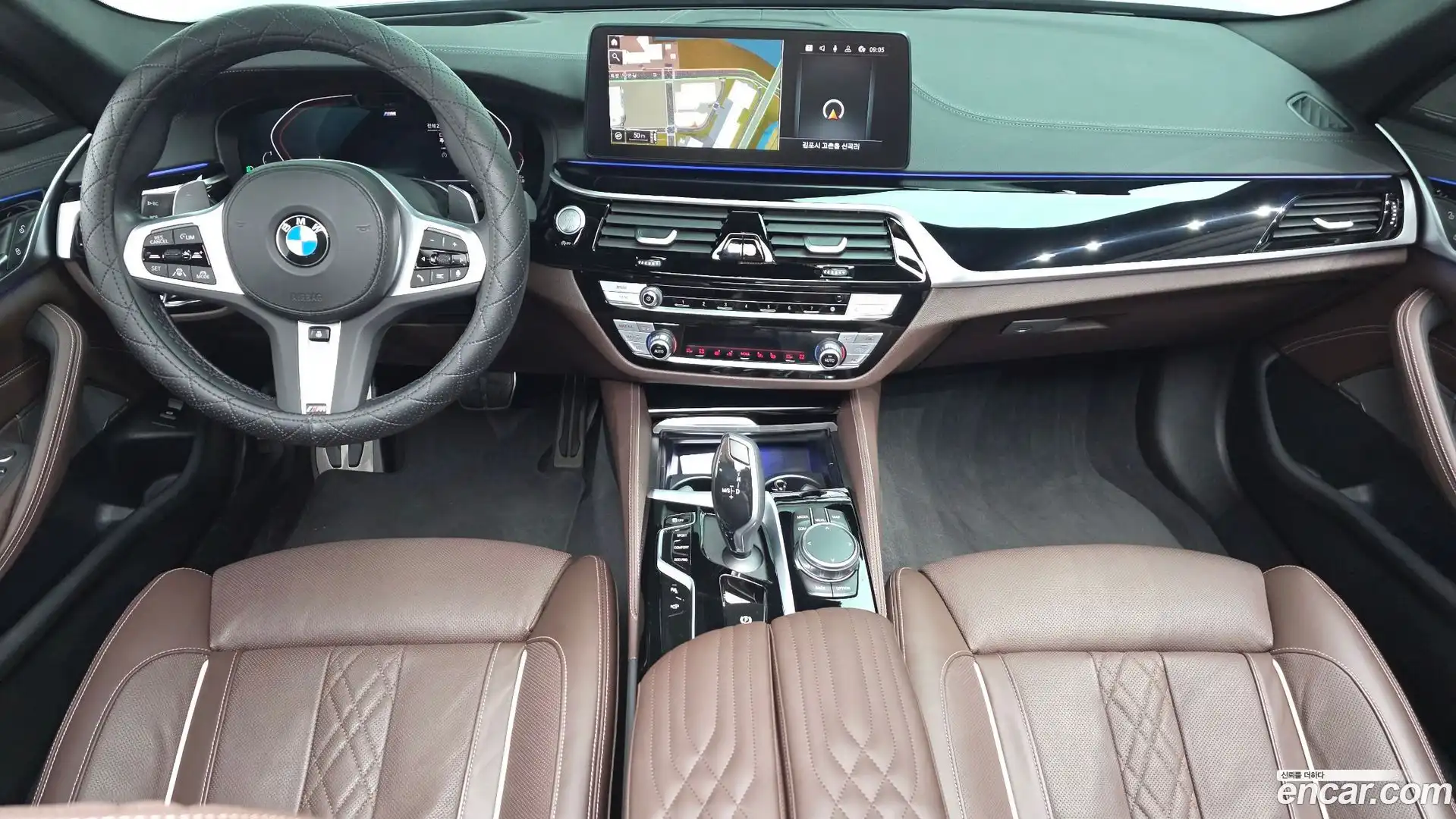 5-Series BMW 2023.6-INNER-007