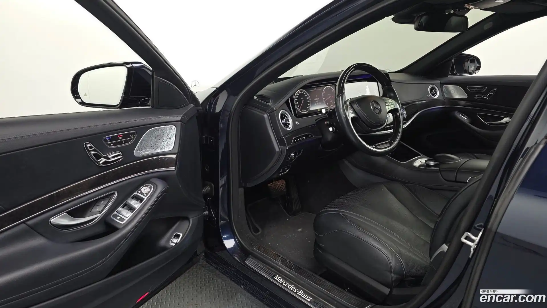 S-Class Mercedes-Benz 2017.8-INNER-010