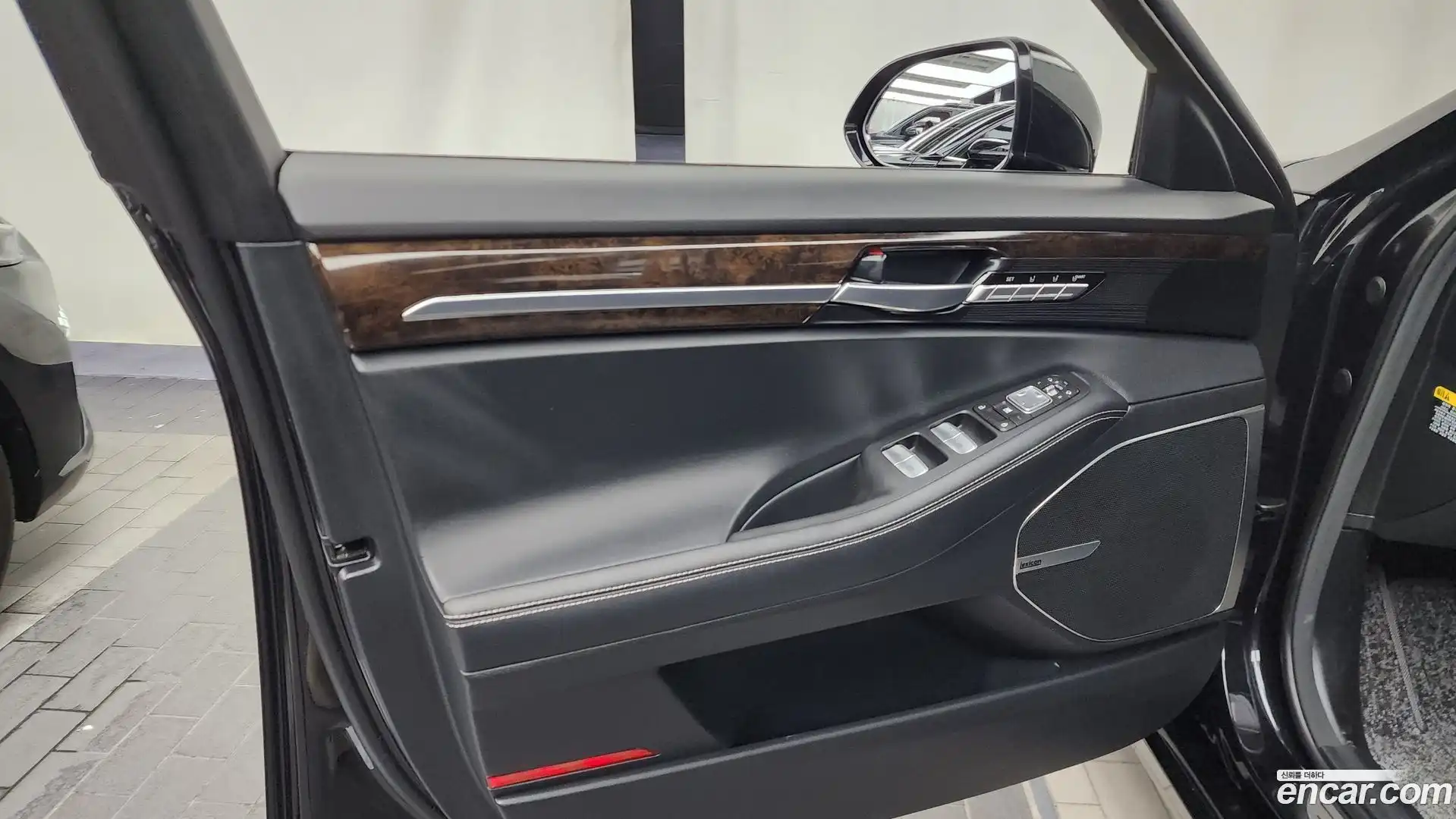 G90 Genesis 2020.6-INNER-034