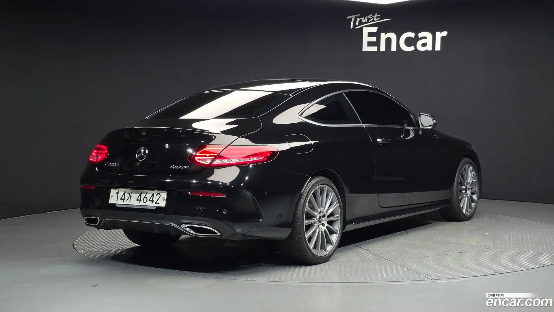 C-Class Mercedes-Benz 2019.5-OUTER-002