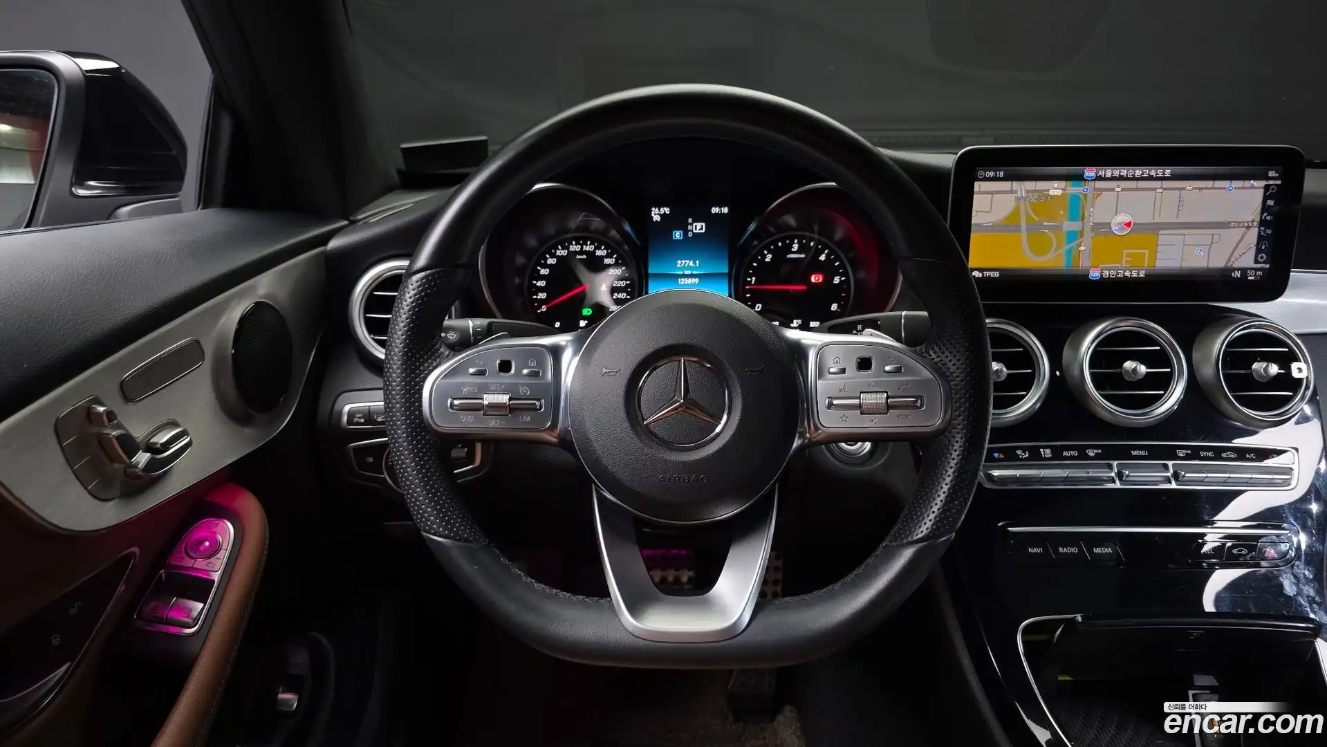 C-Class Mercedes-Benz 2019.5-OPTION-017