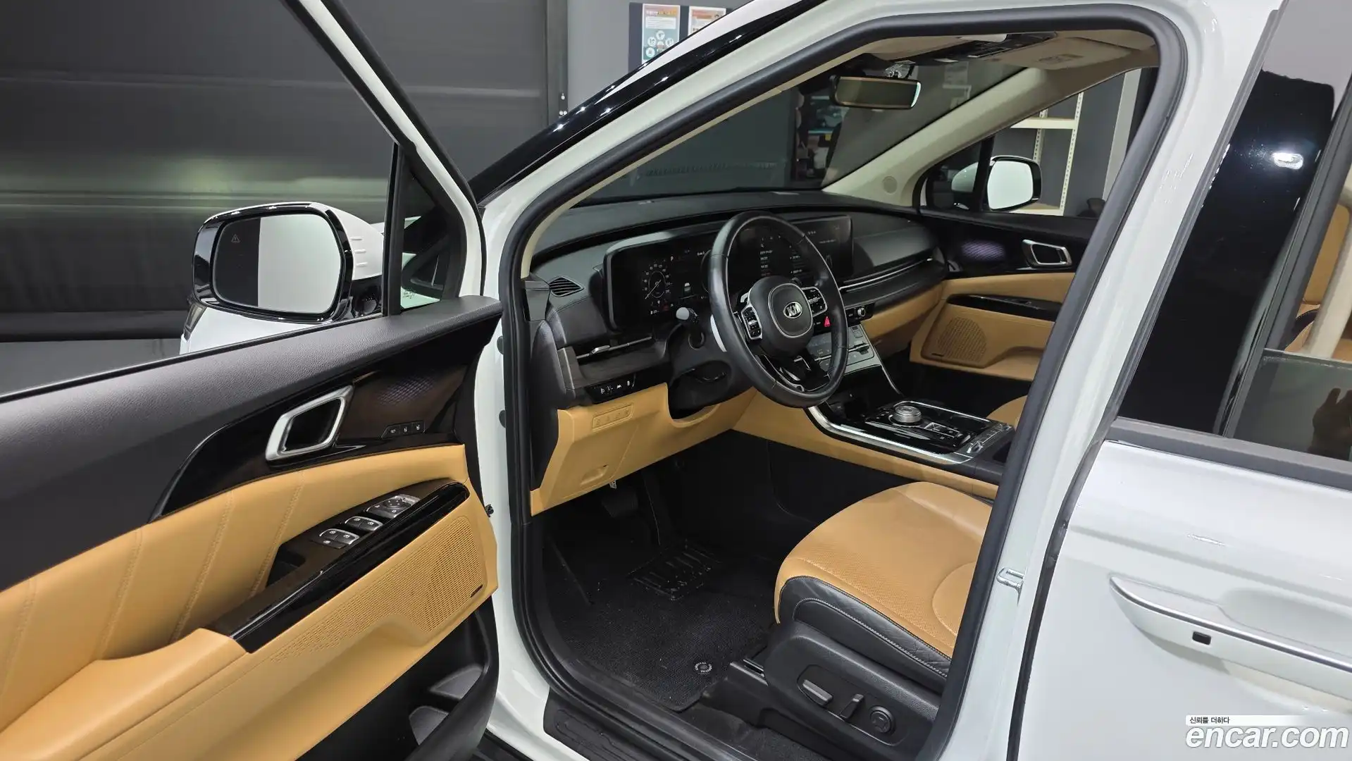 Canival Kia 2021.0-INNER-010