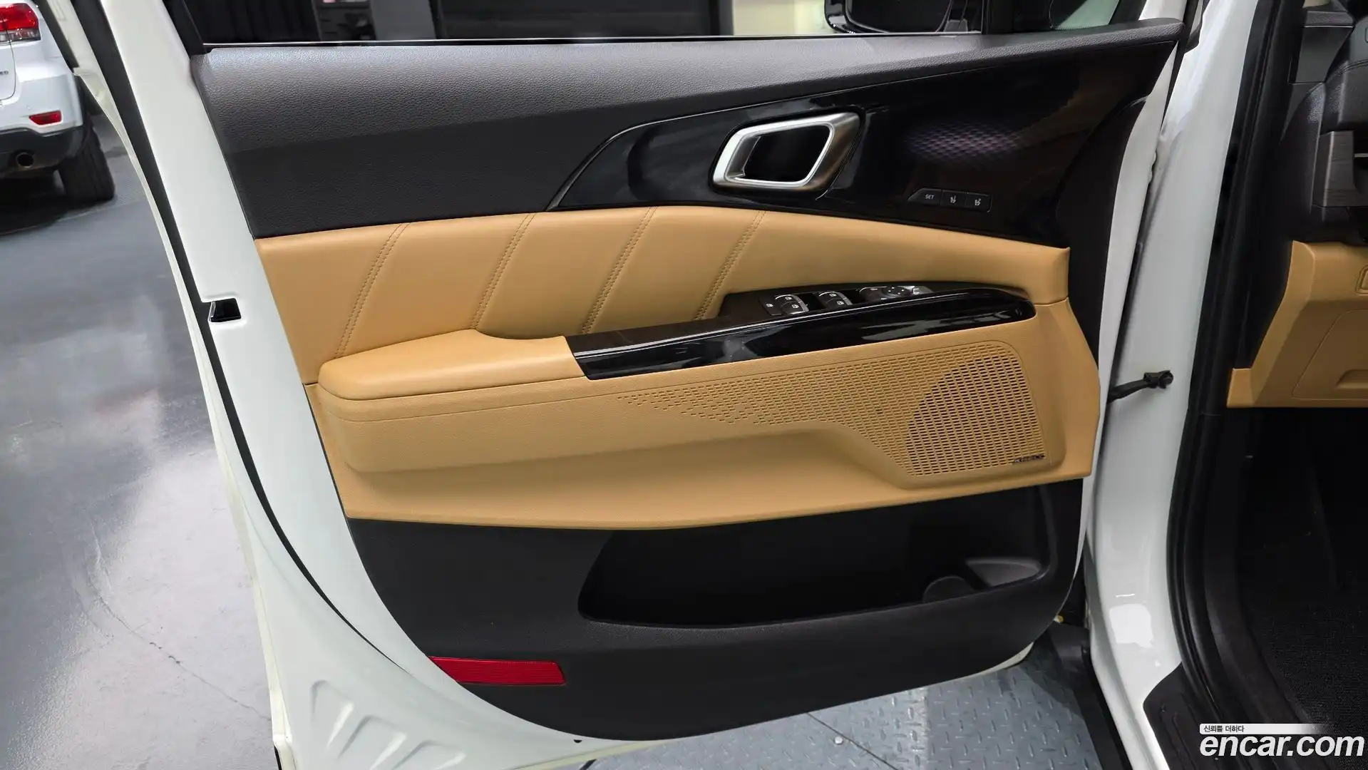 Canival Kia 2021.0-INNER-034