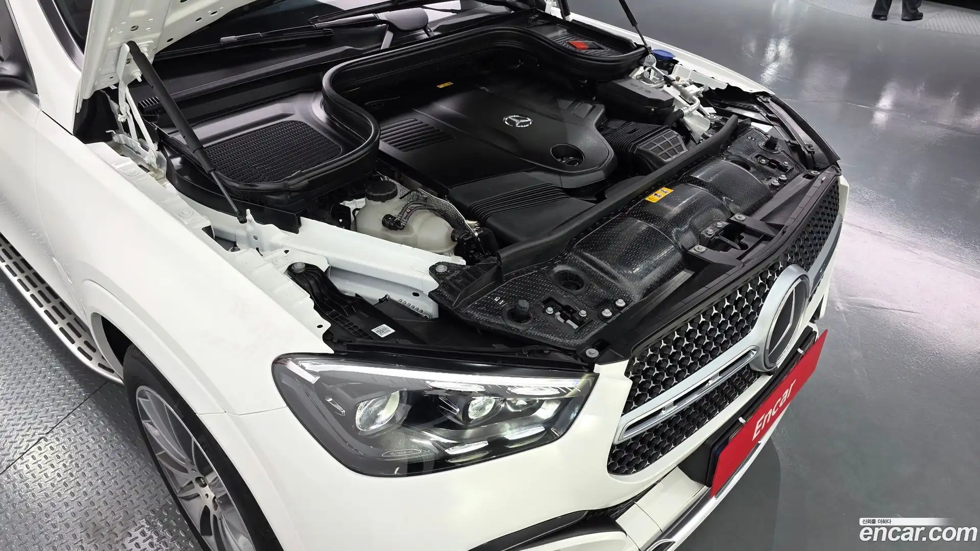 GLE-Class Mercedes-Benz 2025.4-OUTER-006