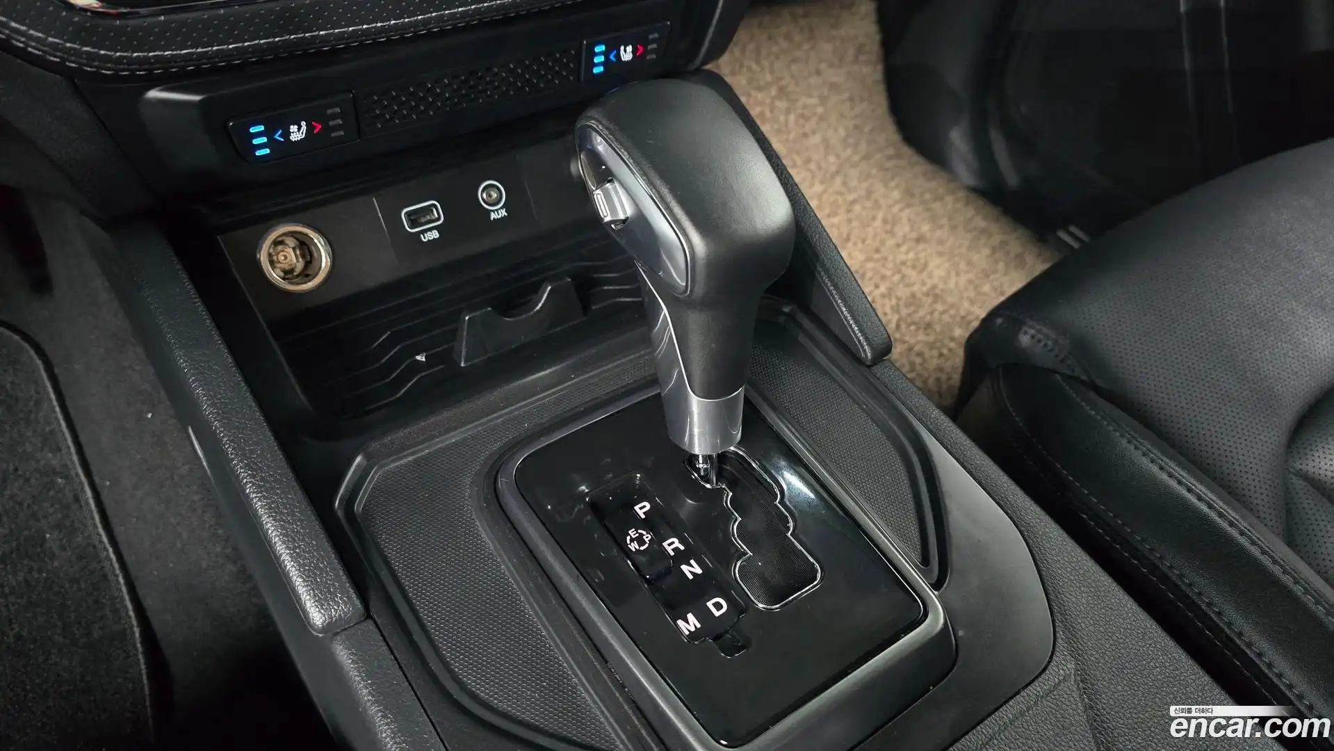 Rexton KG Mobility 2021.7-INNER-009