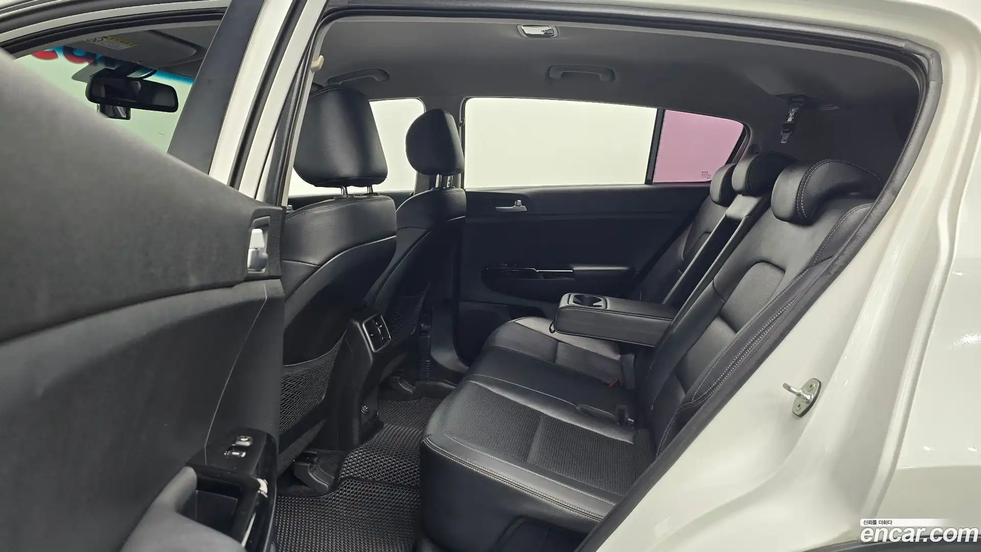 Sportage Kia 2018.8-OPTION-016