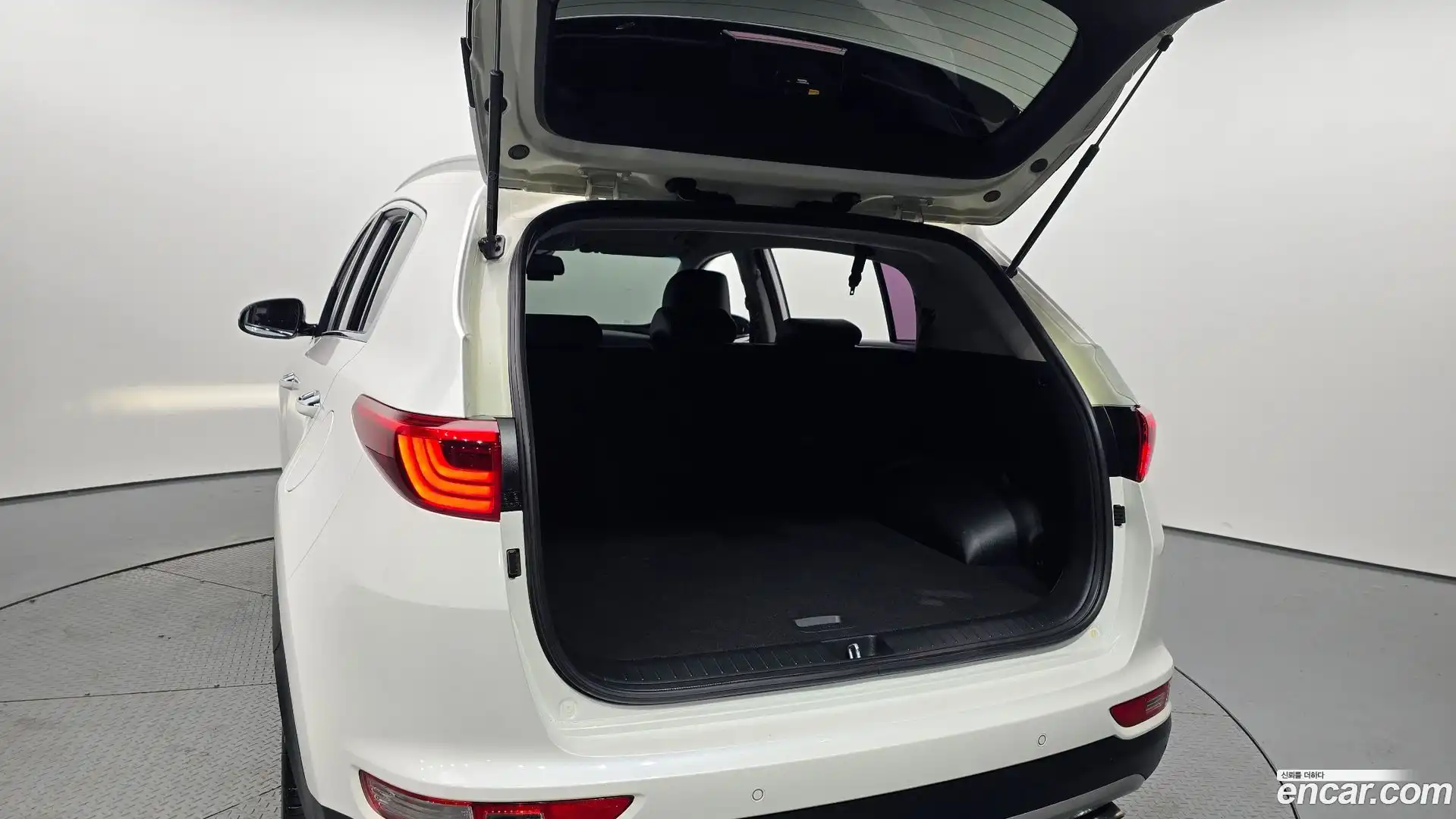 Sportage Kia 2018.8-OPTION-022