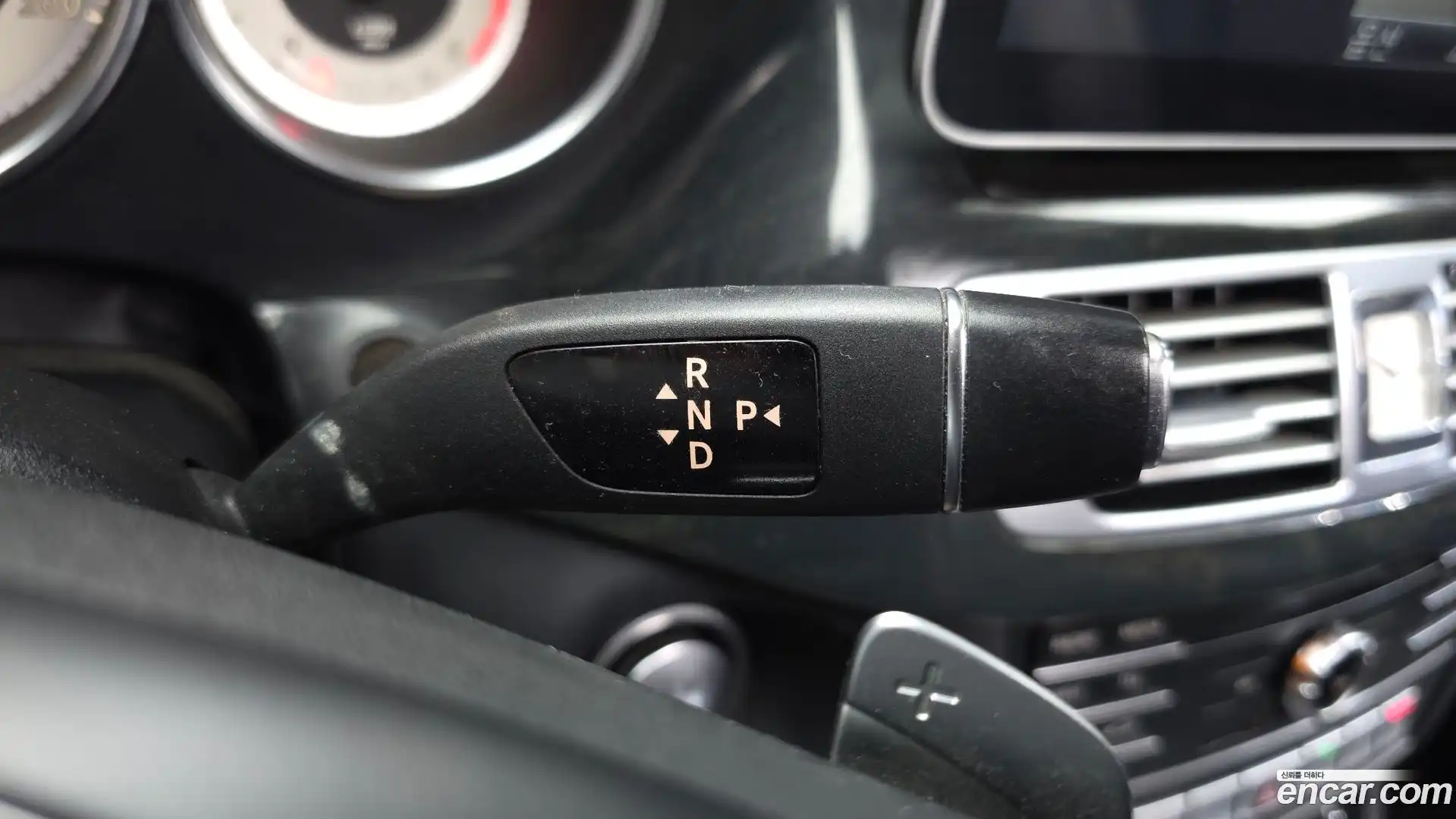 CLS-Class Mercedes-Benz 2016.5-INNER-009