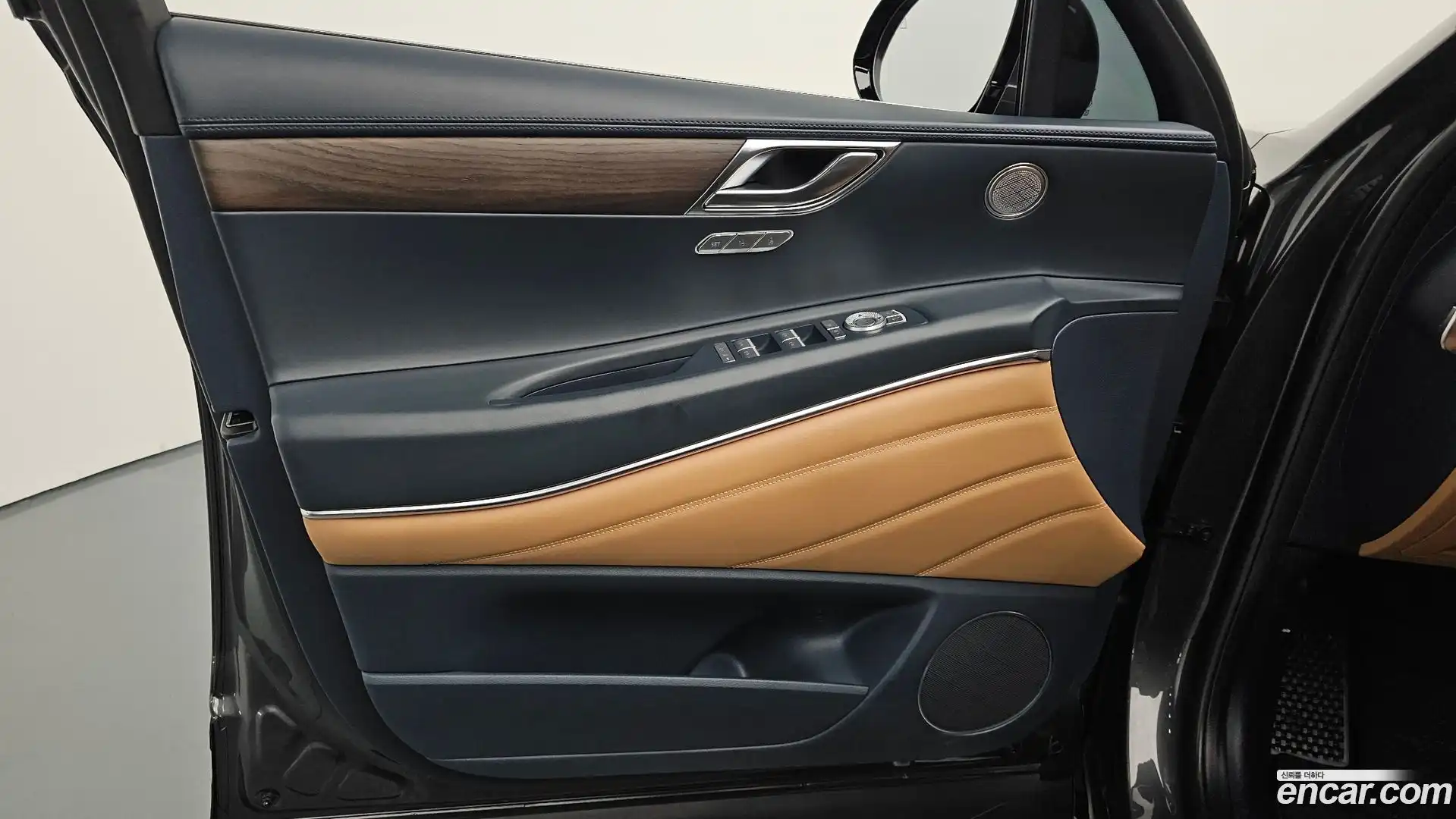 GV80 Genesis 2022.10-INNER-034