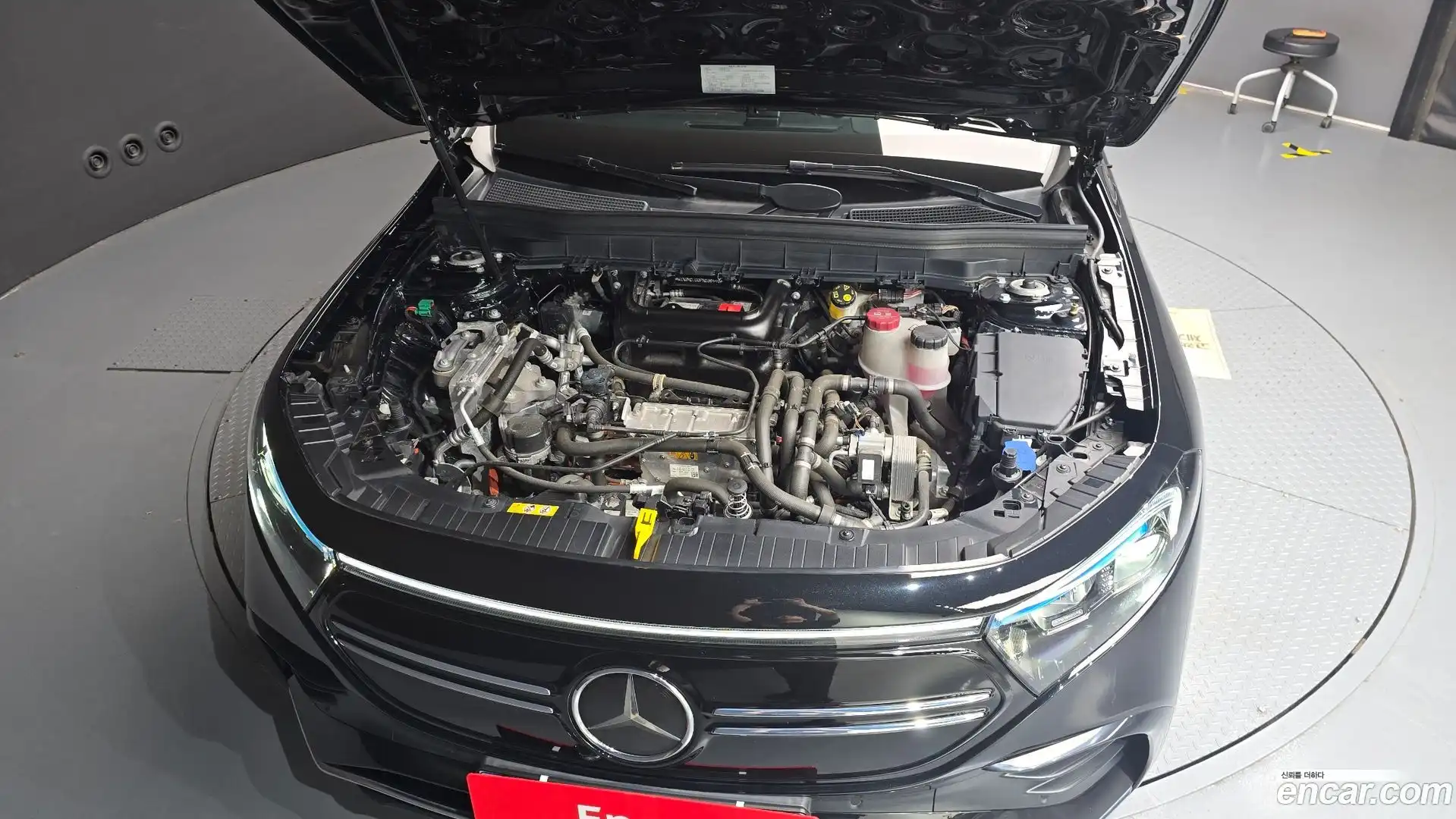 EQB Mercedes-Benz 2023.6-OUTER-006