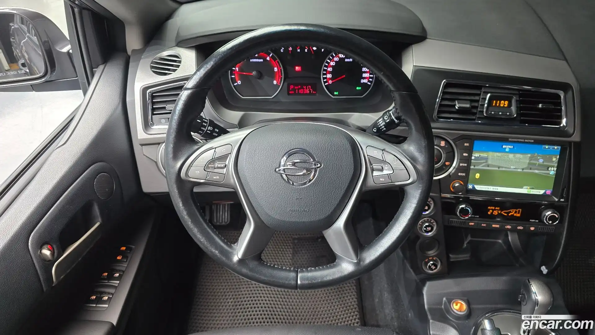 KORANDO KG Mobility 2017.8-OPTION-016