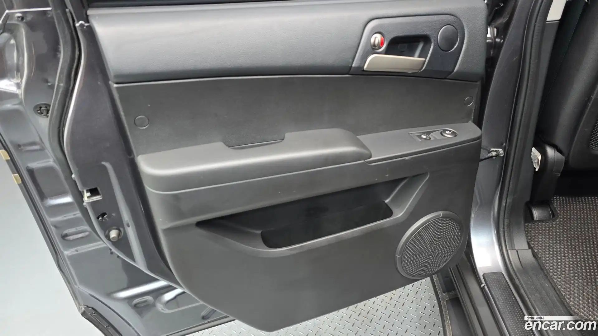 KORANDO KG Mobility 2017.8-INNER-035