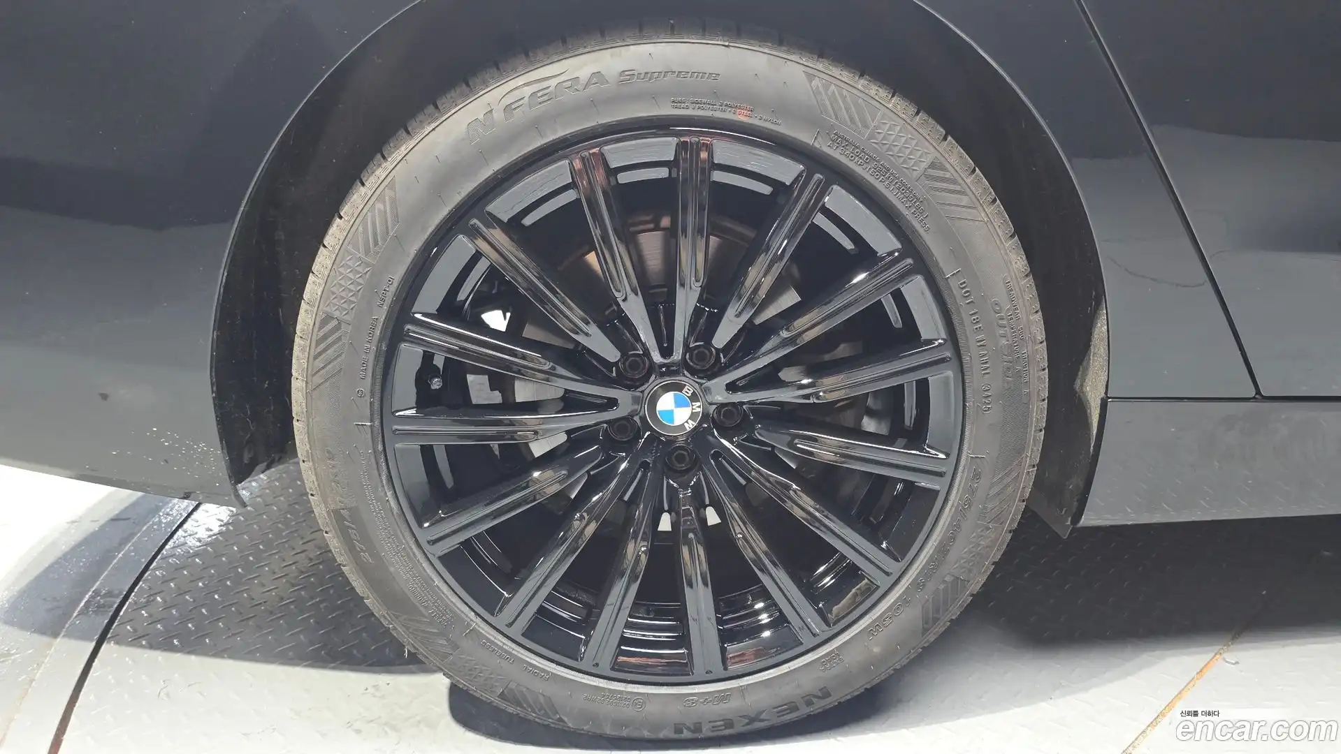 Gran Turismo BMW 2017.10-OUTER-005