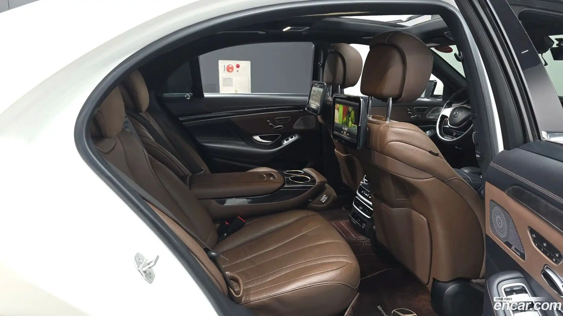 S-Class Mercedes-Benz 2017.2-OPTION-016