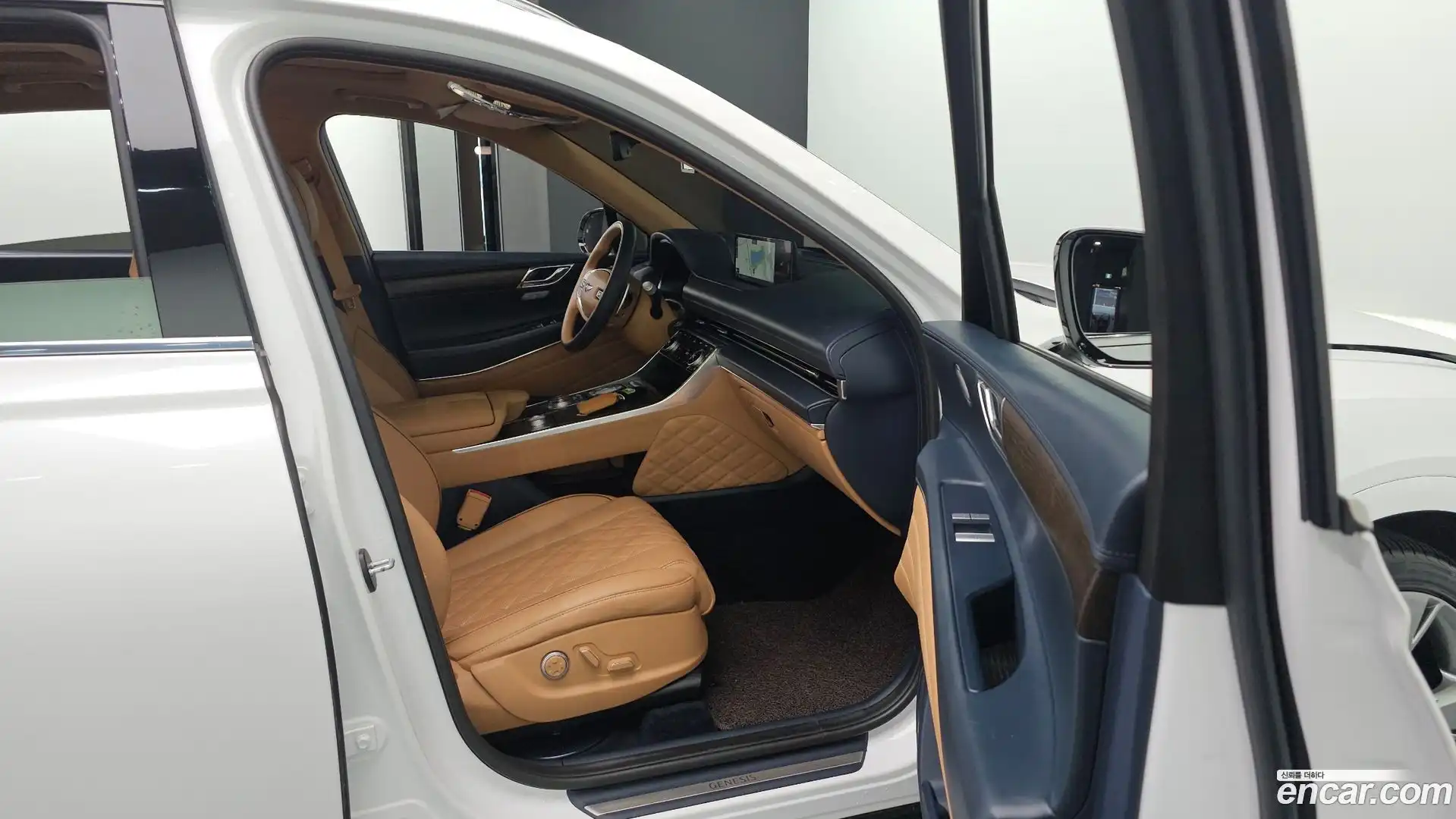 GV80 Genesis 2022.2-INNER-036