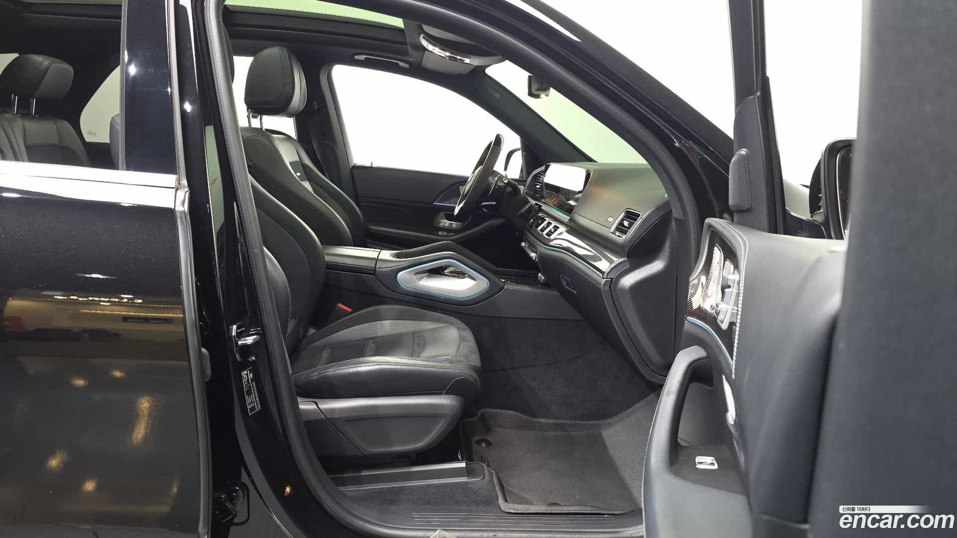 GLE-Class Mercedes-Benz 2022.6-OPTION-015