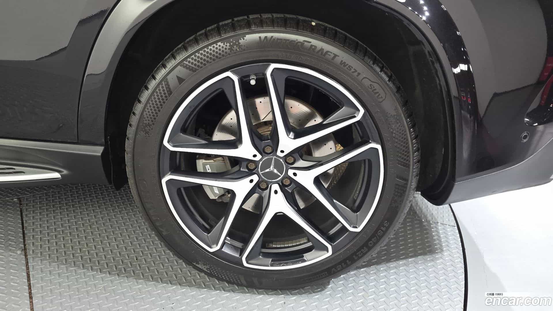 GLE-Class Mercedes-Benz 2022.6-OUTER-031