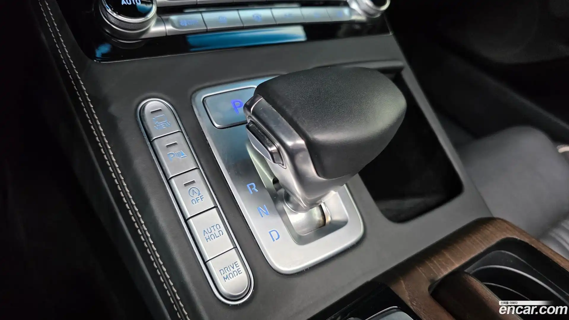 G90 Genesis 2020.4-INNER-009