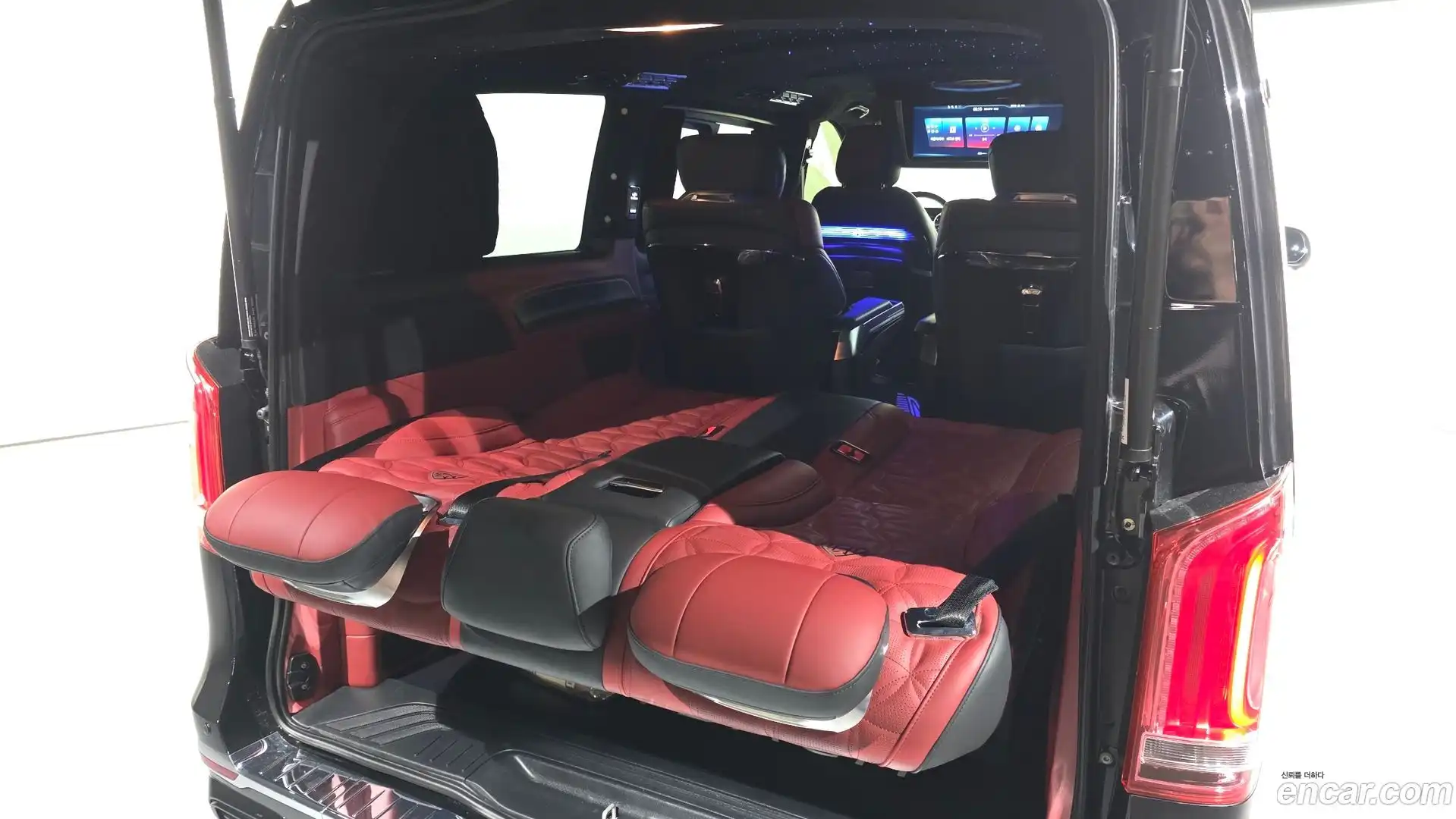 V-Class Mercedes-Benz 2016.11-OPTION-022