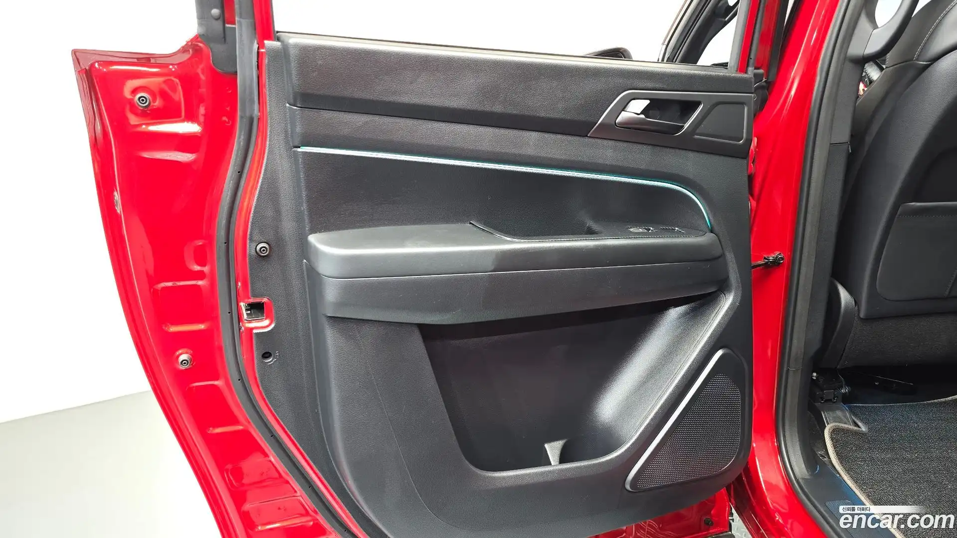 Rexton KG Mobility 2021.11-INNER-035
