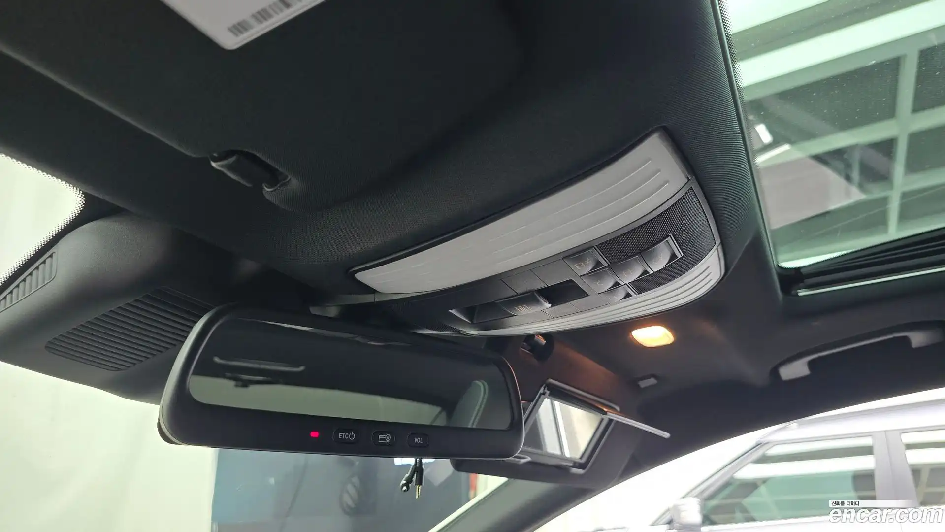 CLS-Class Mercedes-Benz 2016.5-OPTION-021