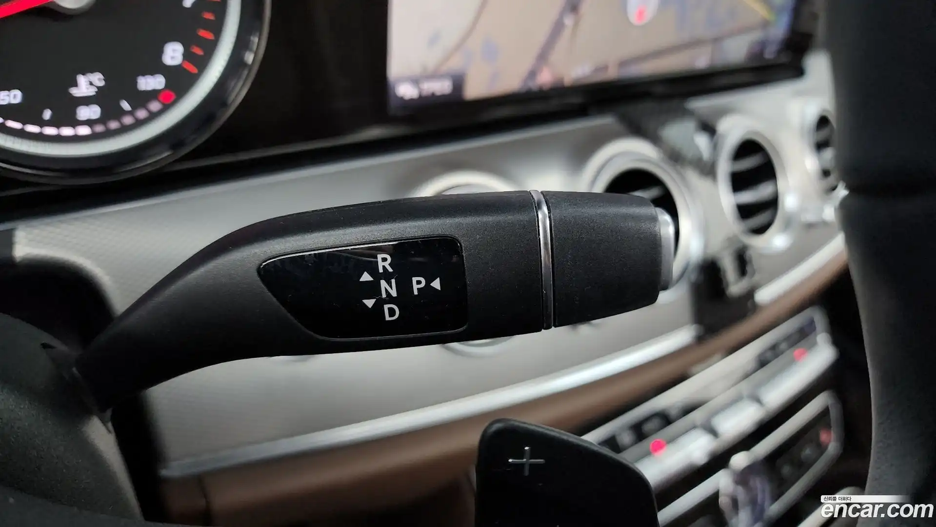 E-Class Mercedes-Benz 2019.4-INNER-009