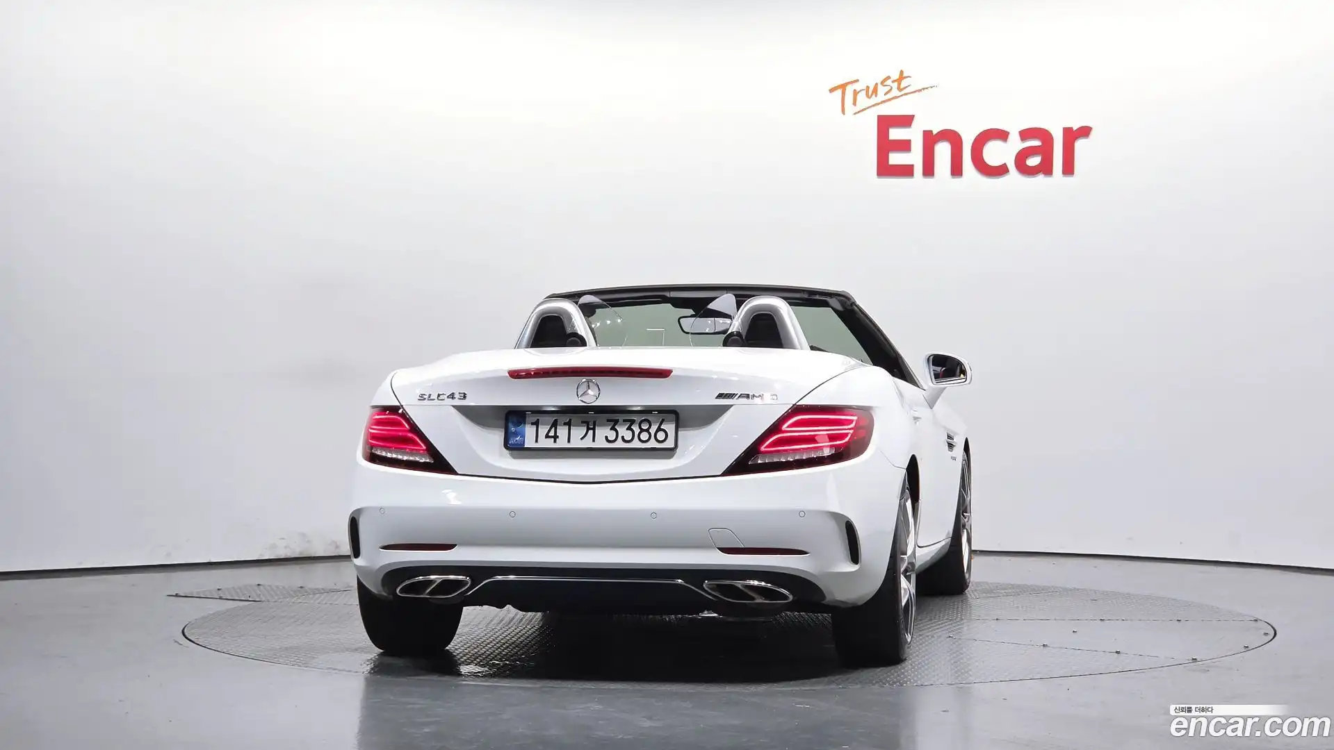 SLC-Class Mercedes-Benz 2017.5-OUTER-004