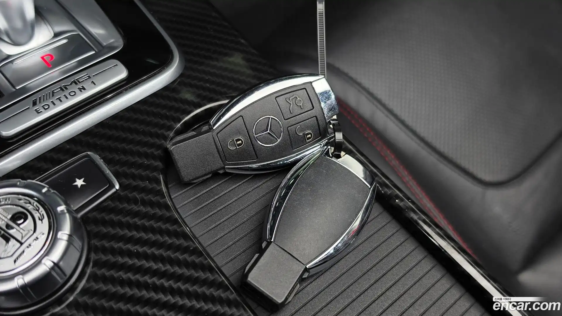 SLC-Class Mercedes-Benz 2017.5-OPTION-021
