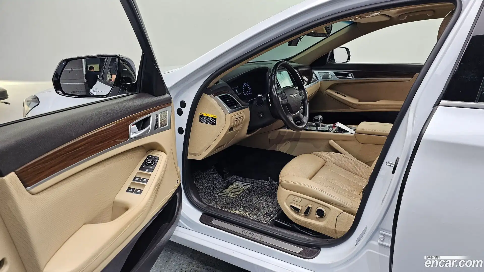 G80 Genesis 2016.9-INNER-010