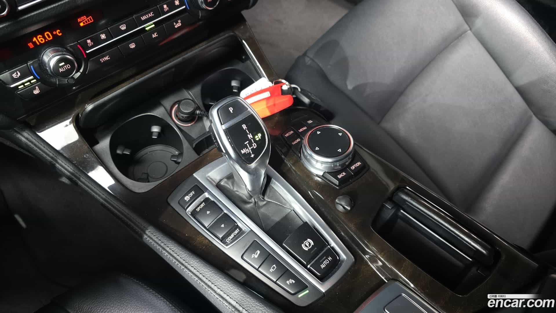 5-Series BMW 2016.8-INNER-009