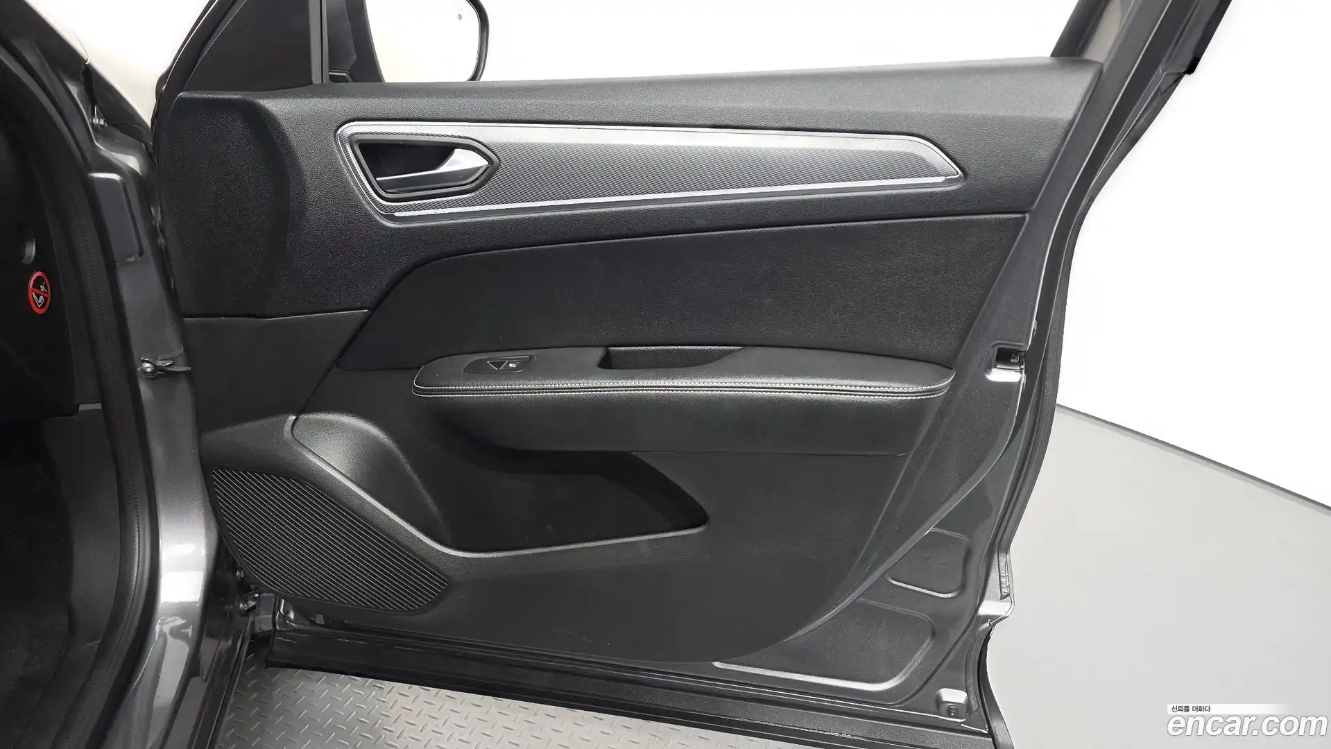 XM3 Renault Korea 2020.2-INNER-034