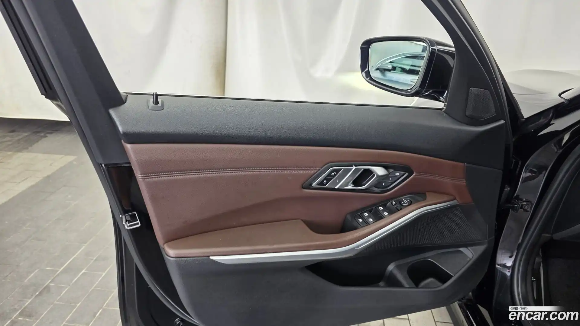 3-Series BMW 2019.11-INNER-034