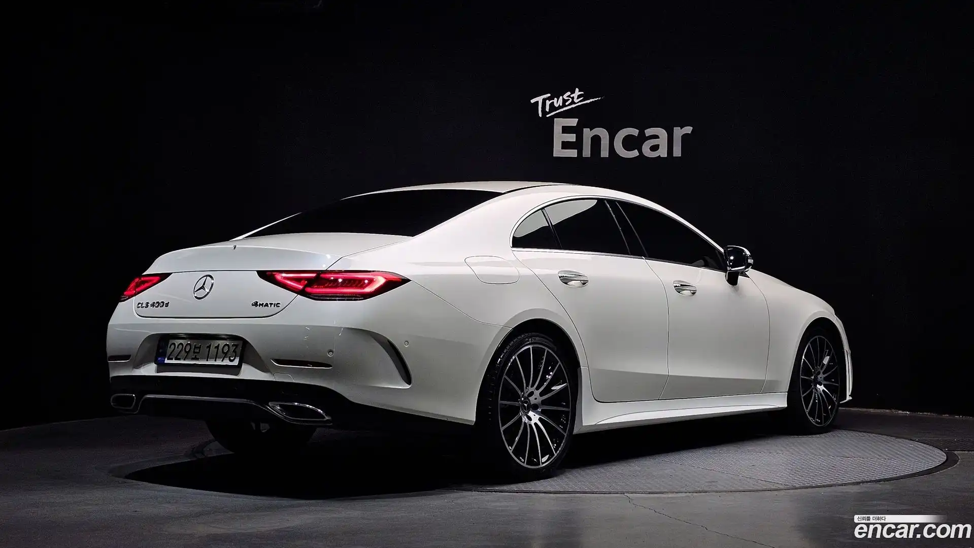CLS-Class Mercedes-Benz 2018.10-OUTER-002