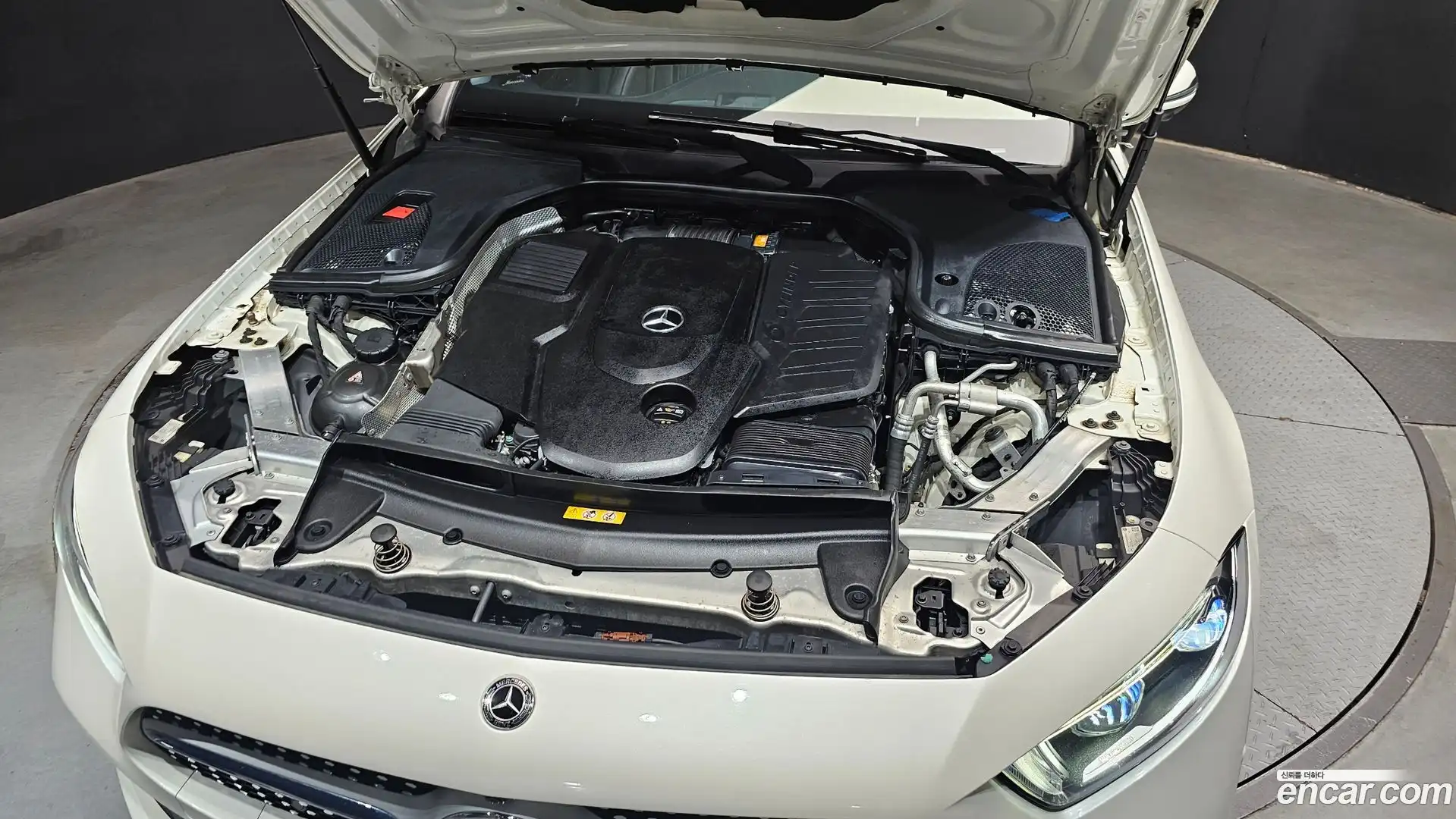 CLS-Class Mercedes-Benz 2018.10-OUTER-006