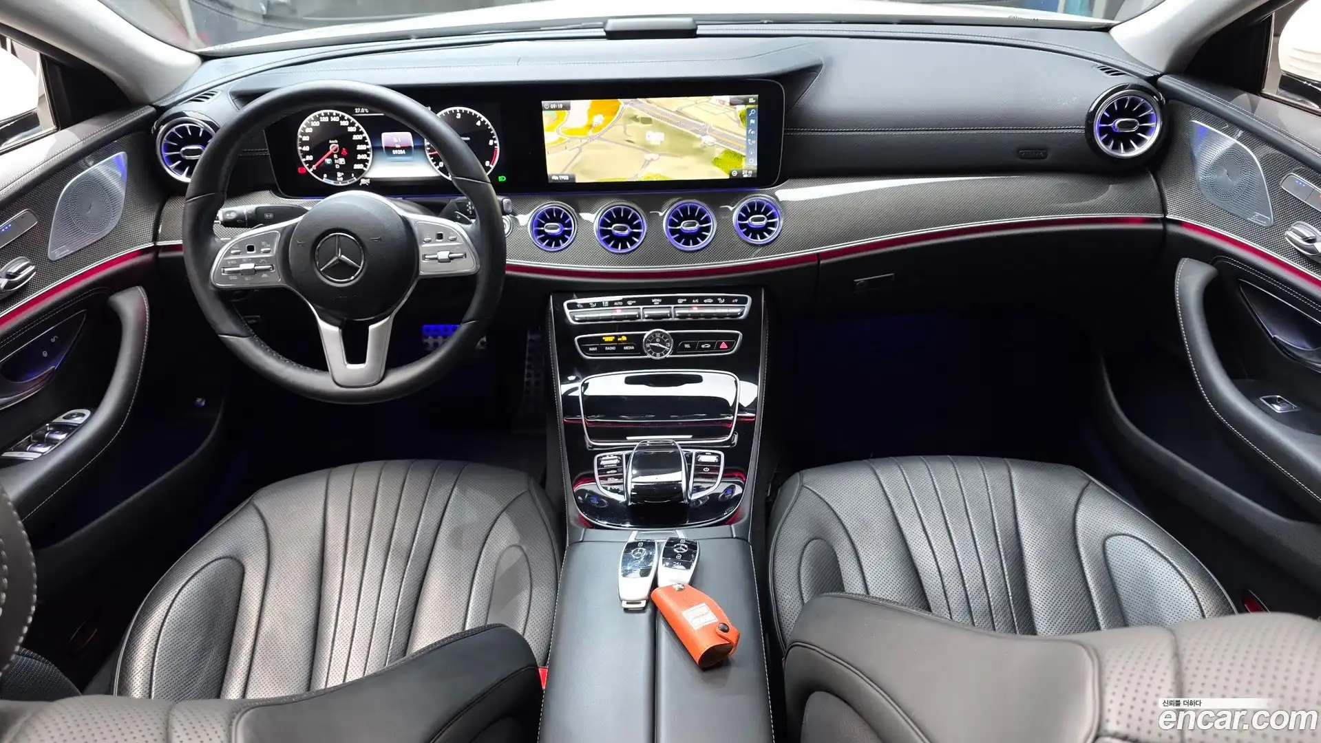 CLS-Class Mercedes-Benz 2018.10-INNER-007