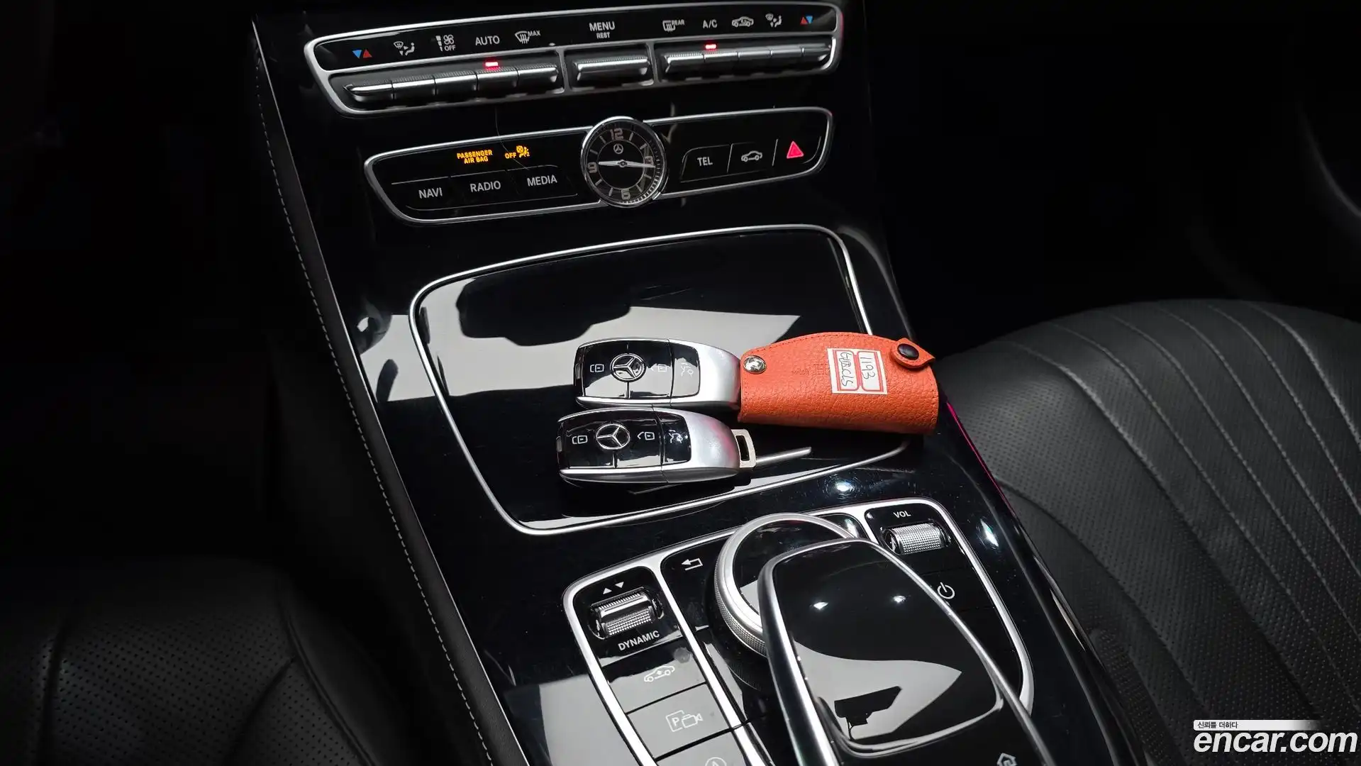 CLS-Class Mercedes-Benz 2018.10-OPTION-023