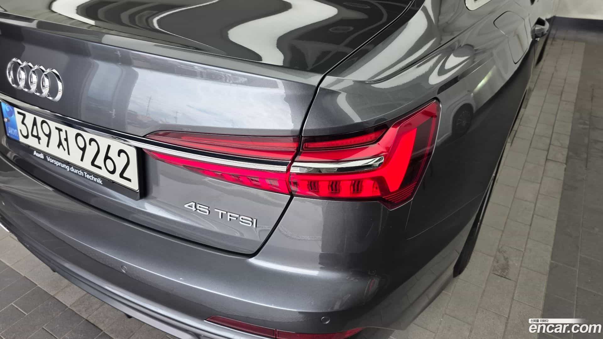 A6 Audi 2021.0-OUTER-033