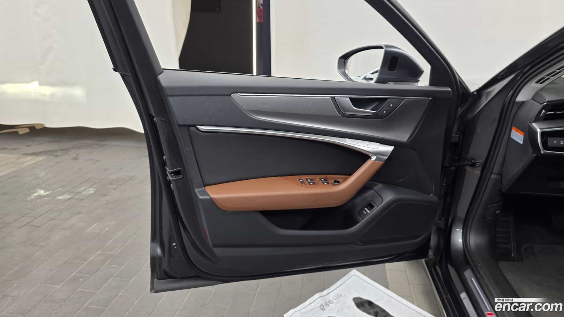 A6 Audi 2021.0-INNER-034