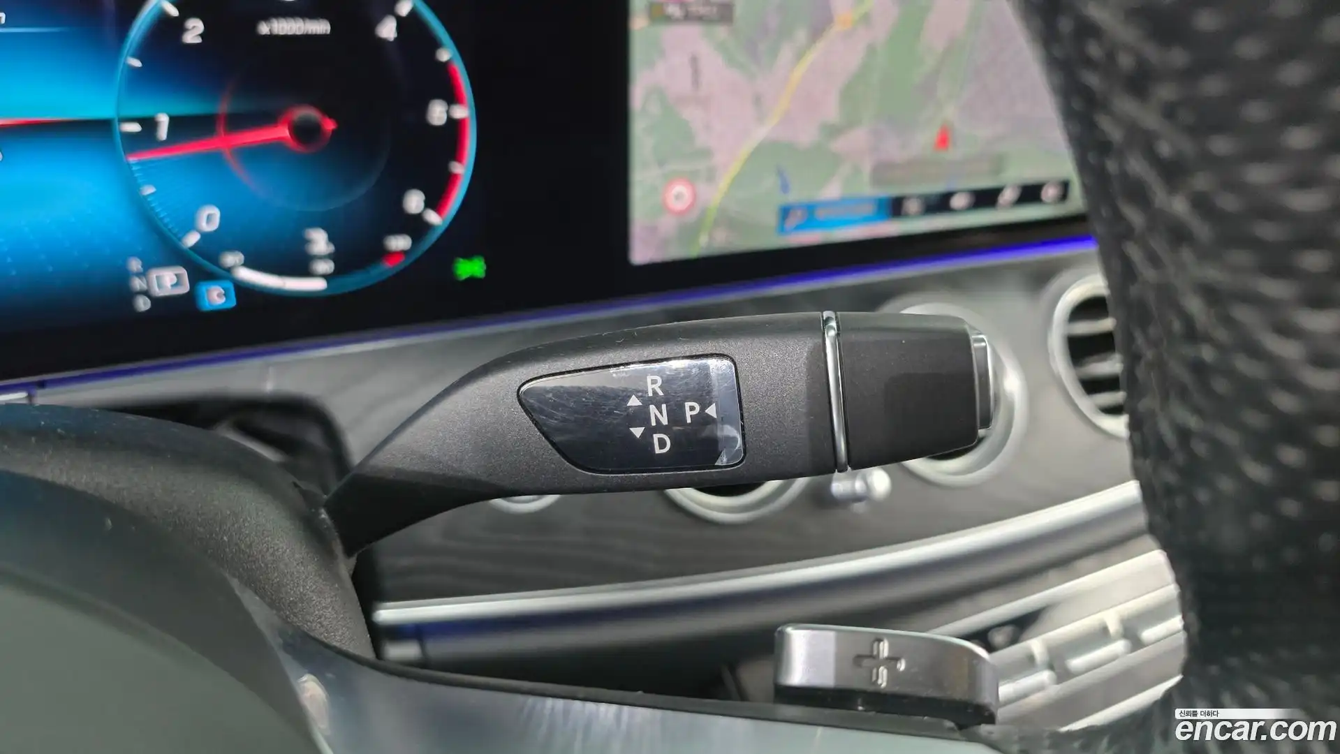 E-Class Mercedes-Benz 2021.8-INNER-009