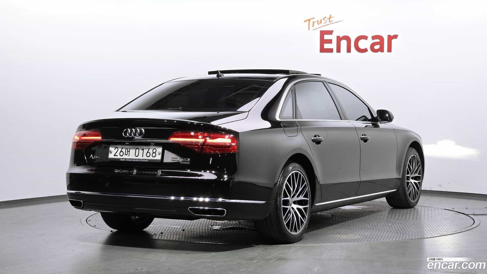 A8 Audi 2016.10-OUTER-002