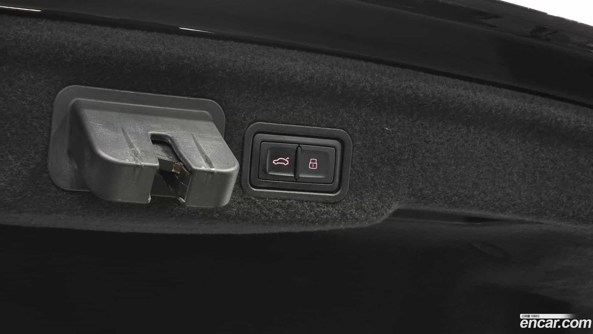 A8 Audi 2016.10-OPTION-023