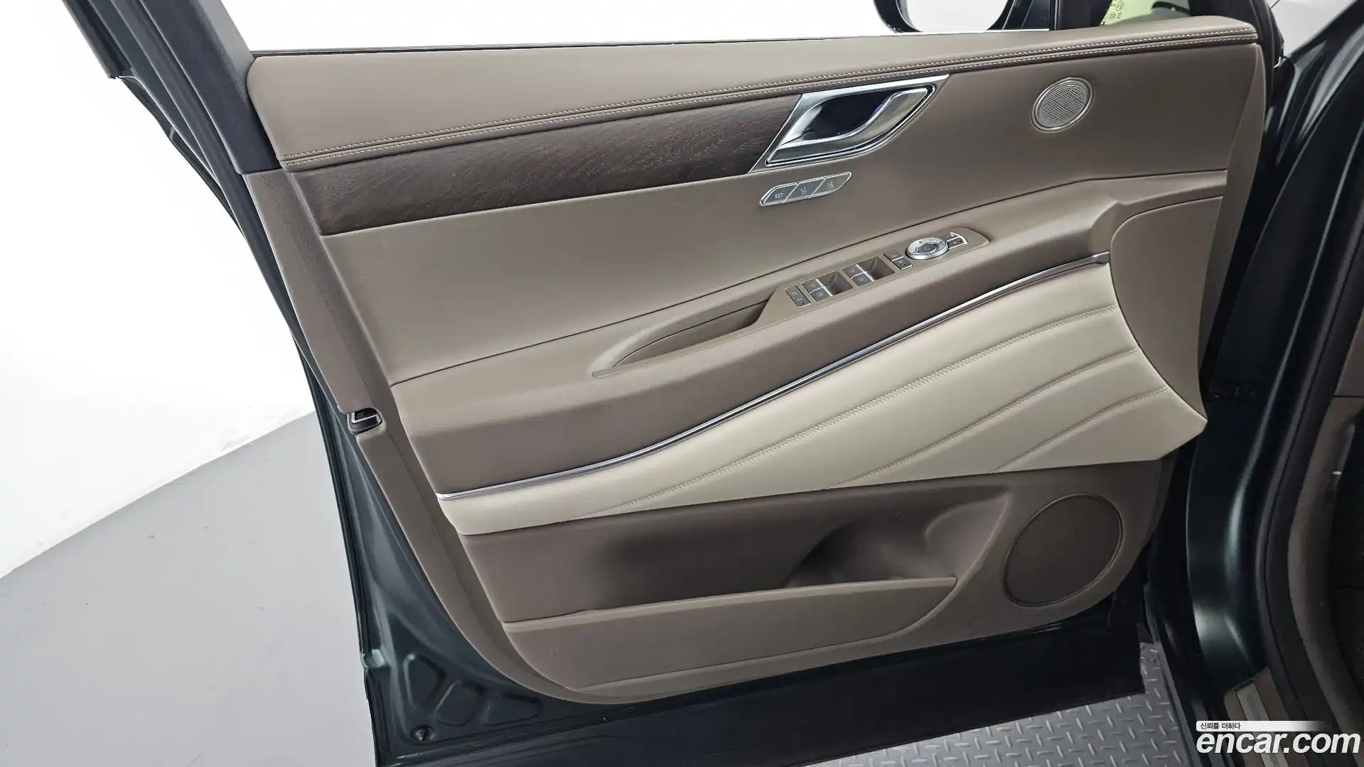GV80 Genesis 2022.2-INNER-034
