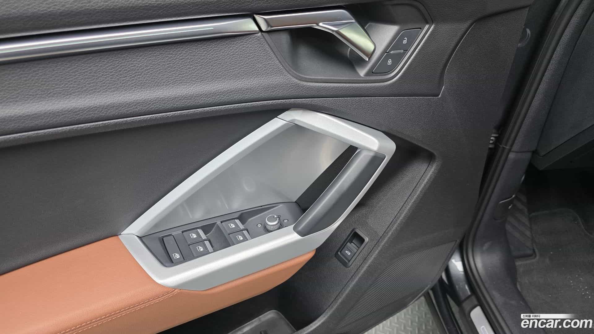 Q3 Audi 2022.6-OPTION-017