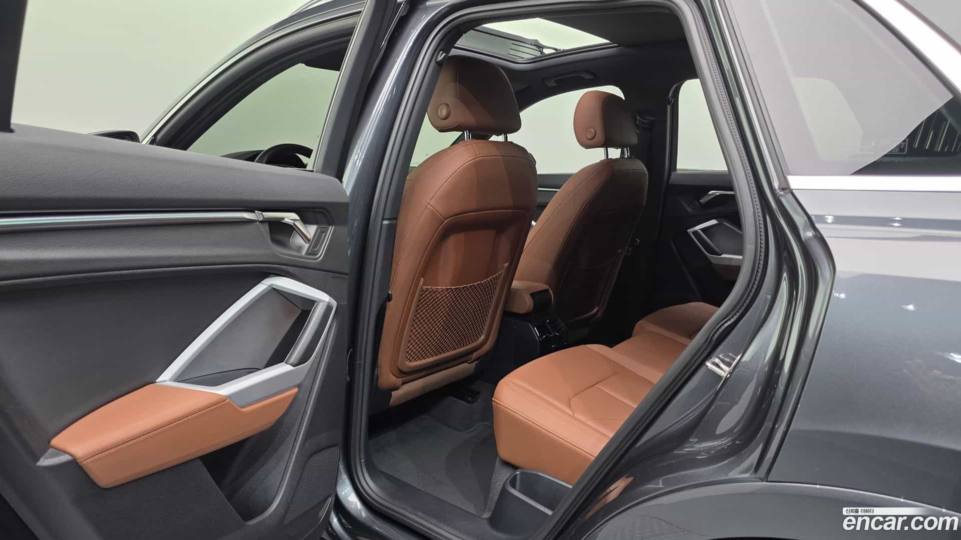 Q3 Audi 2022.6-OPTION-022