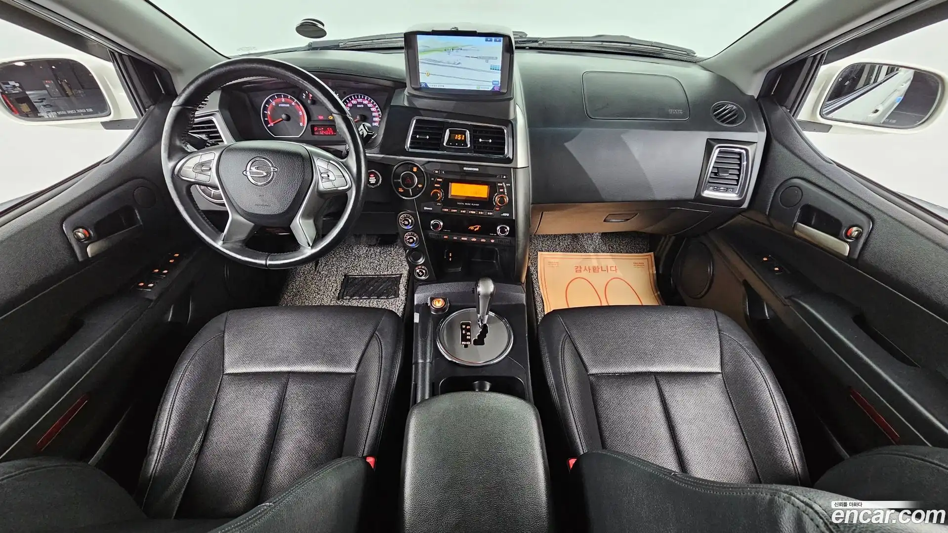 KORANDO KG Mobility 2017.3-INNER-007