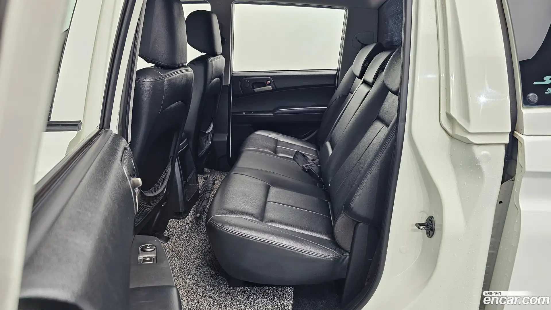 KORANDO KG Mobility 2017.3-OPTION-015