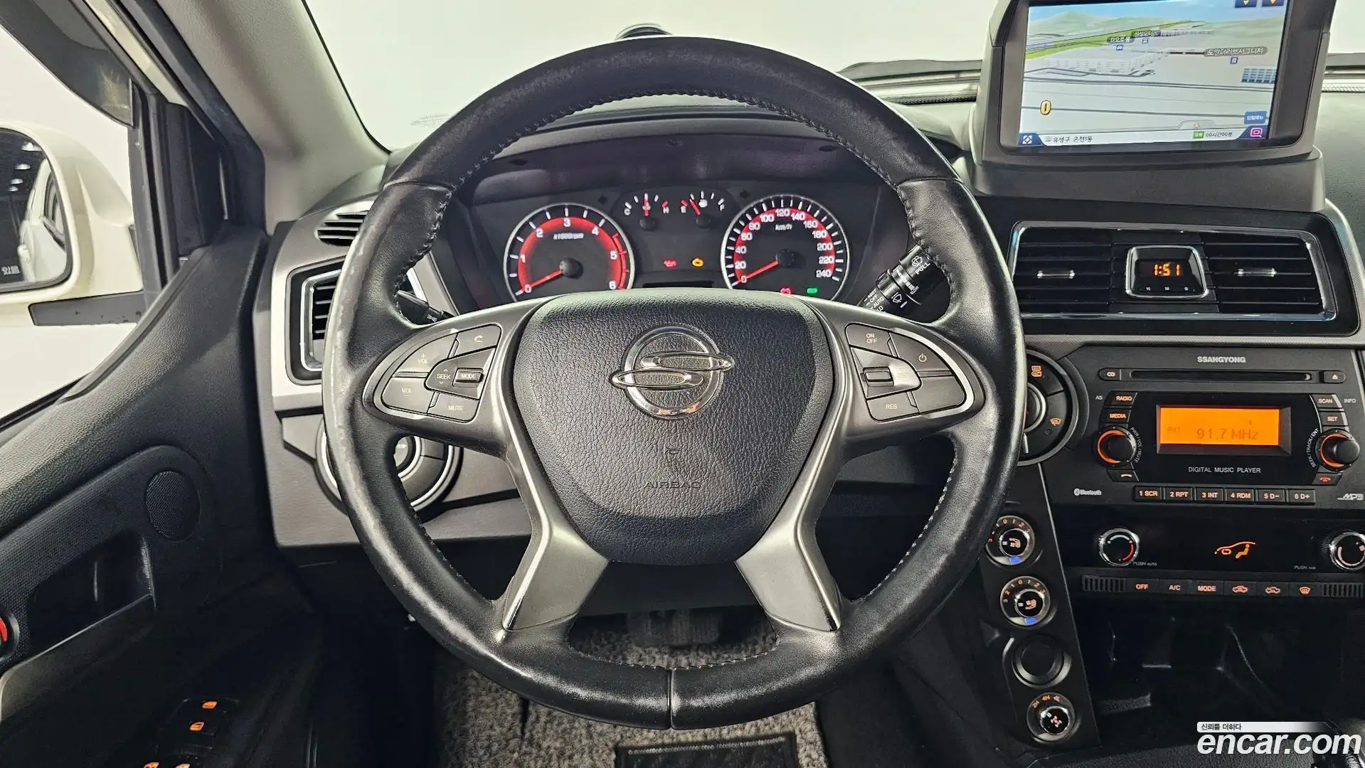 KORANDO KG Mobility 2017.3-OPTION-018